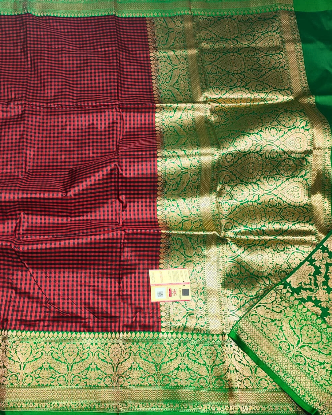 Banarasi 100 % pure silk check saree with zari border