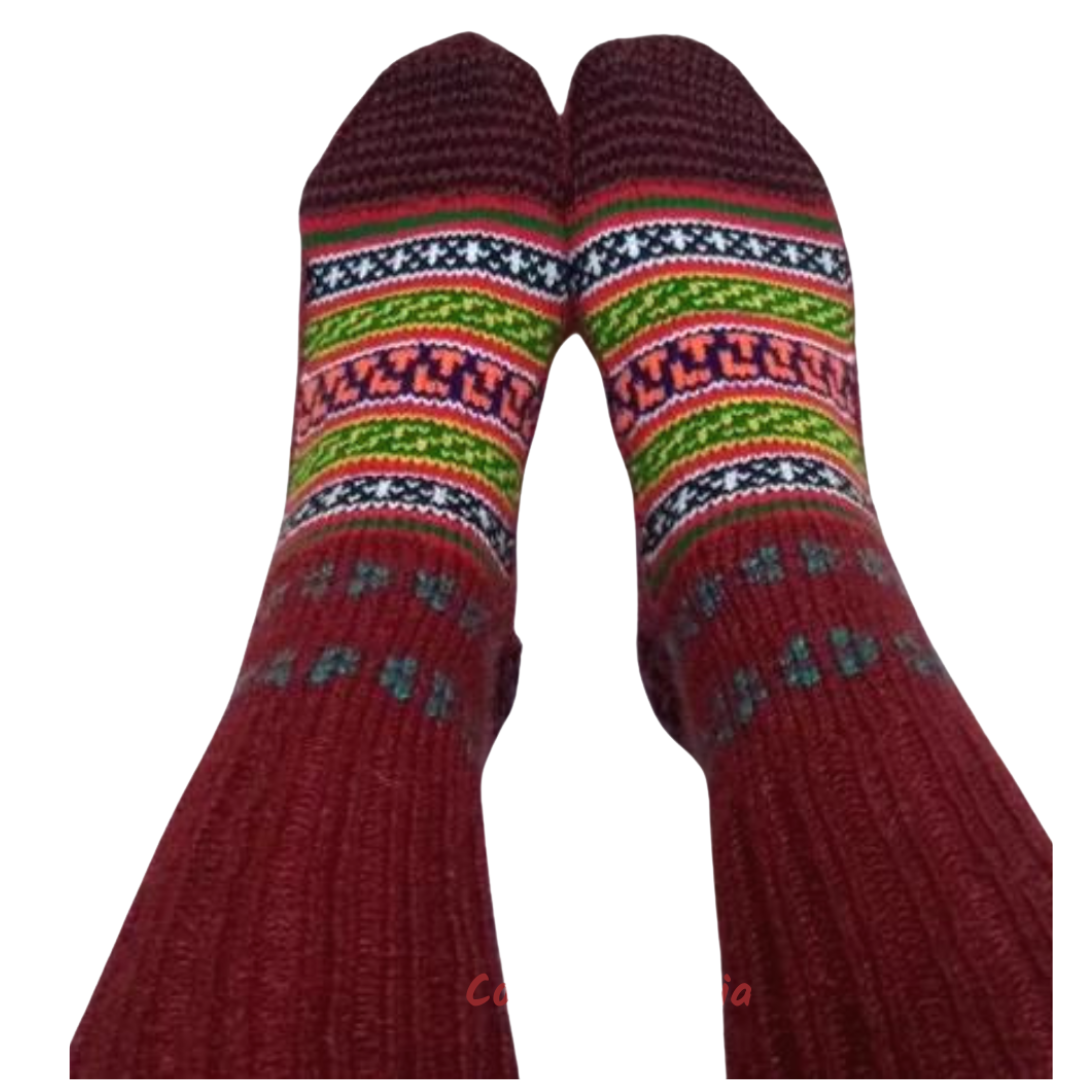 Handknitted Maroon Woollen Socks for Women