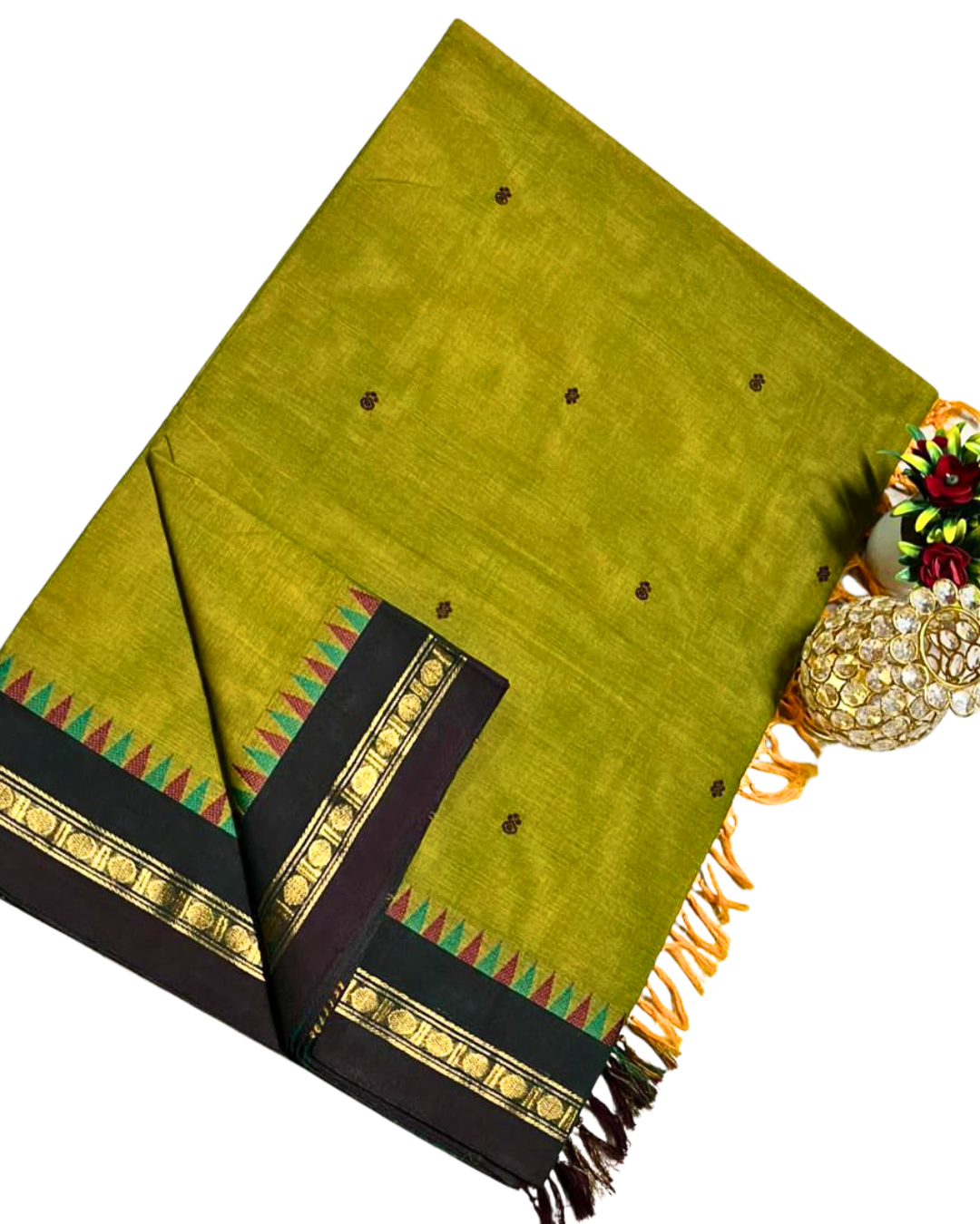 kanchi cotton saree with thin border