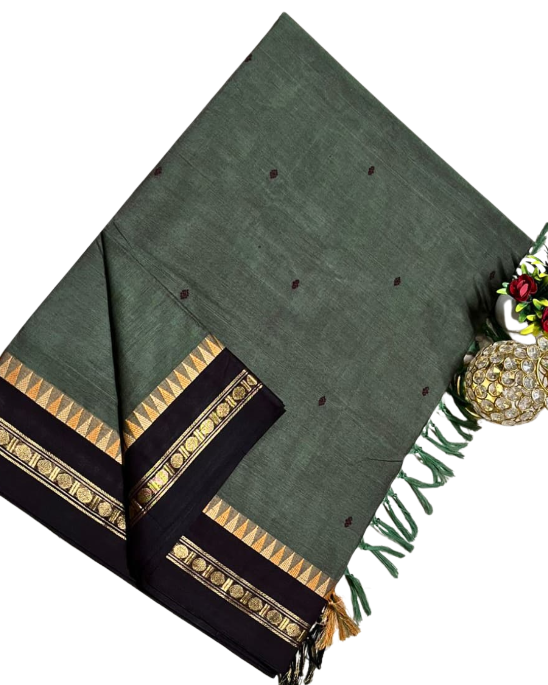 kanchi cotton saree with thin border