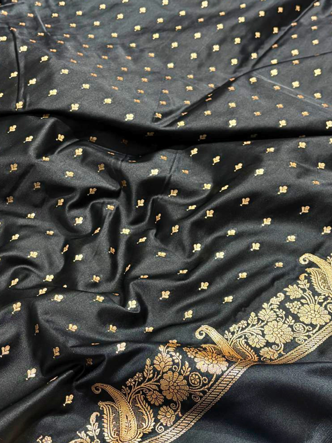 Women's Banarasi Mashru Silk Saree | Zari Woven Border, Festive Wear