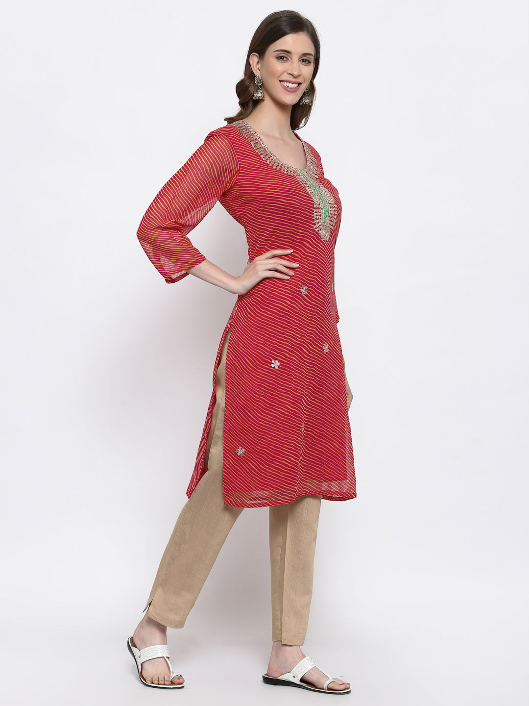 Dark pink leheriya georgette kurta with gota patti work , Chest 38 Inches