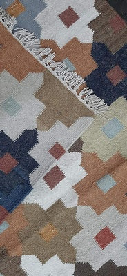3 Feet x 5 Feet Multi Color Wool and Cotton Rug / Dhurrie