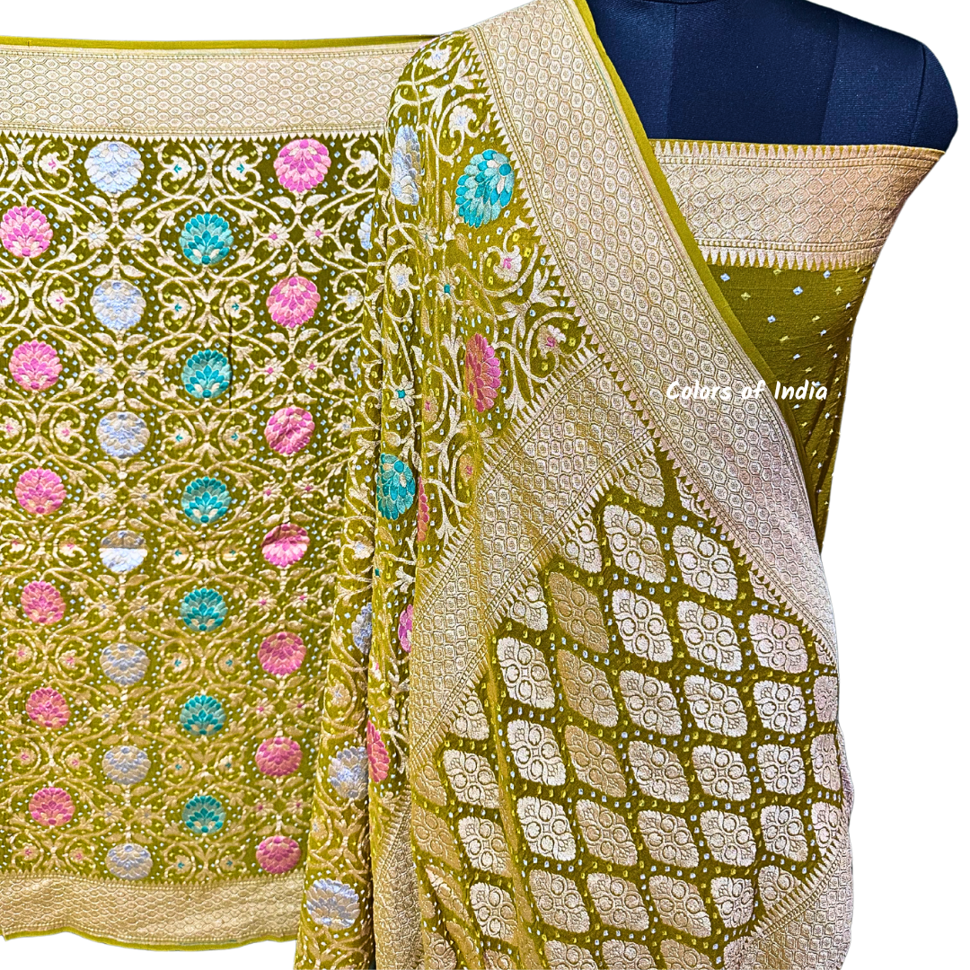 Gorgeous Handwoven Banarasi Saree in Khaddi Georgette - Shop Now with FREE SHIPPING !