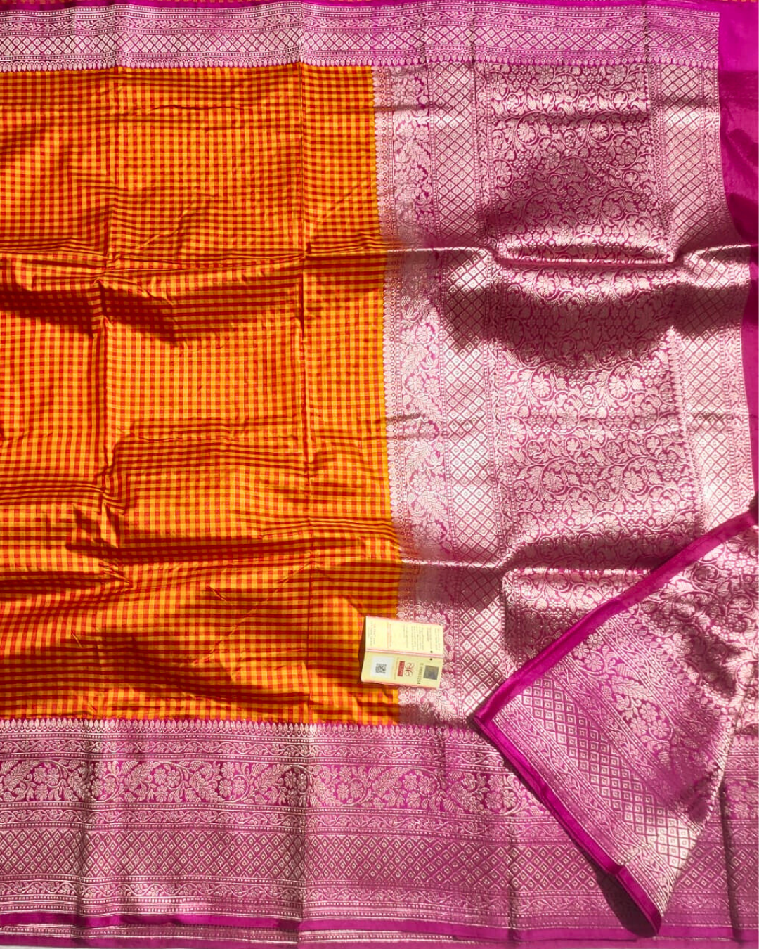 Banarasi  100 % pure silk check  saree  with zari border , FREE  DELIVERY