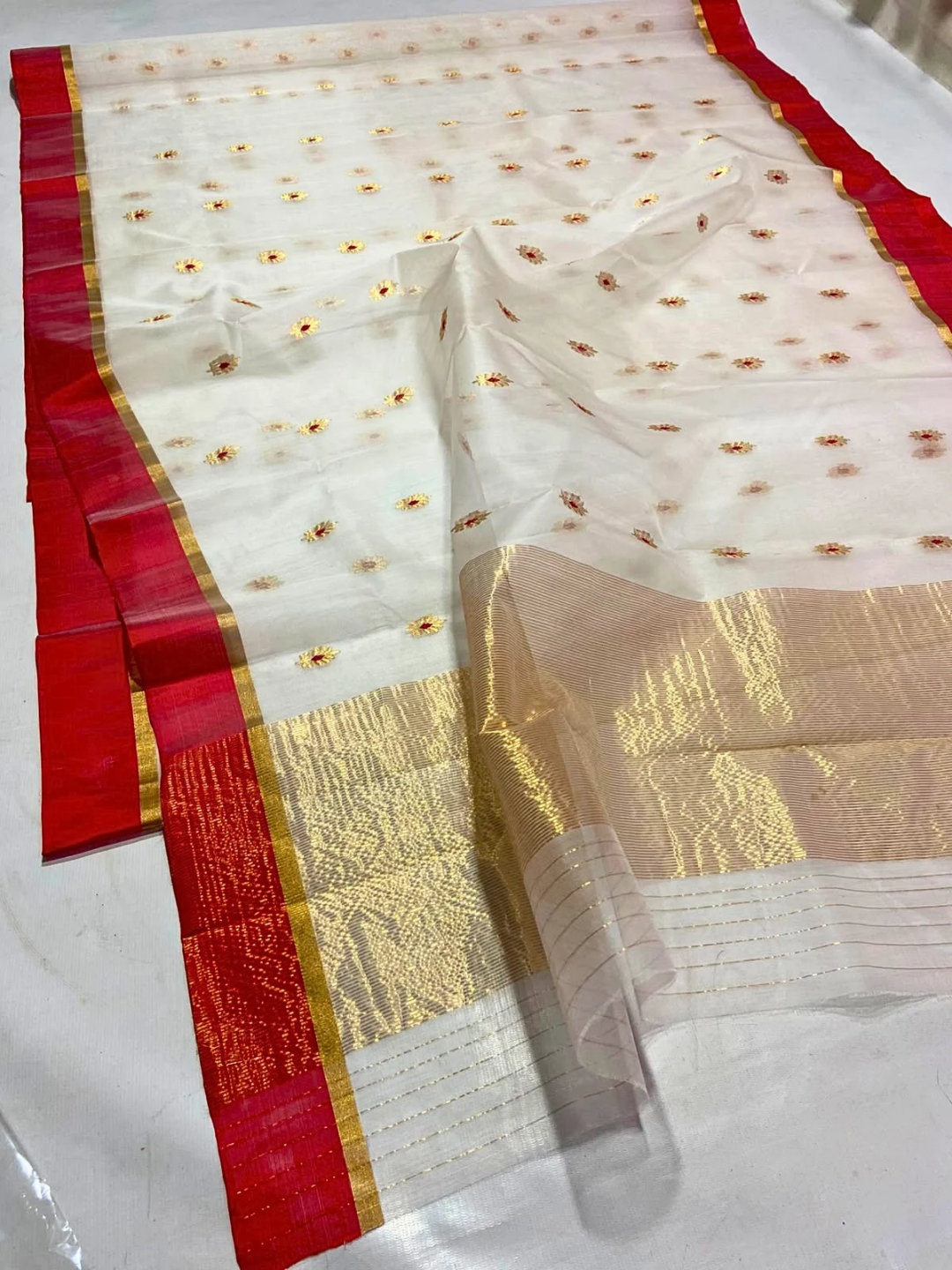 White Red Silk Chanderi Saree for Durga Puja | Bengali Saree