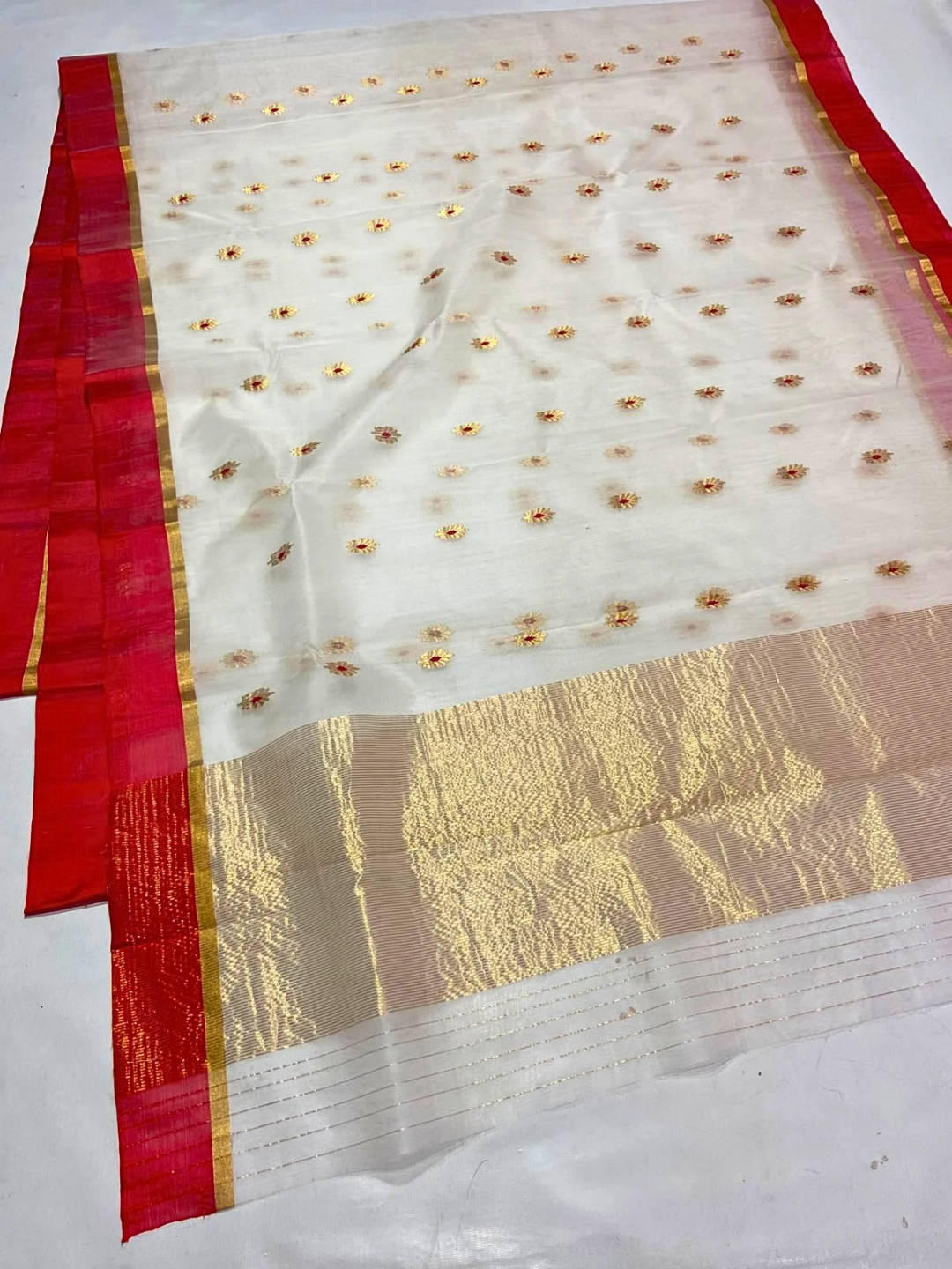 White Red Silk Chanderi Saree for Durga Puja | Bengali Saree