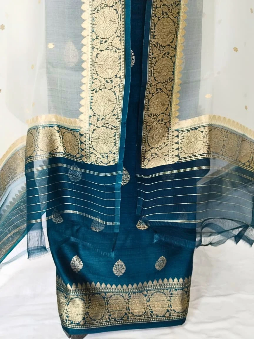 Silk Mark Certified Banarasi Raw Silk Unstitched Suit Set with Silk Organza Dupatta