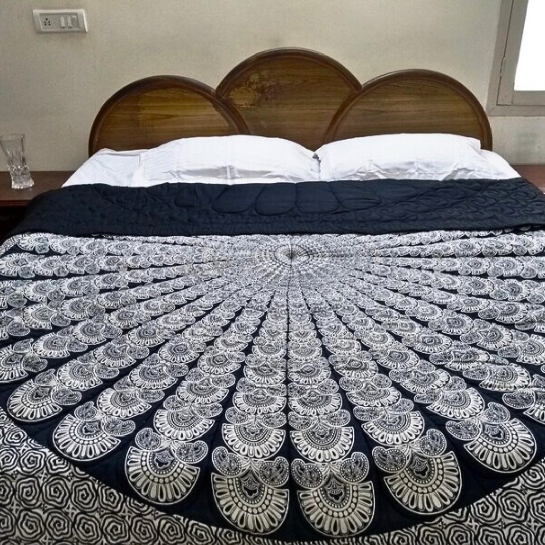 Black  and White Queen Size Quilt