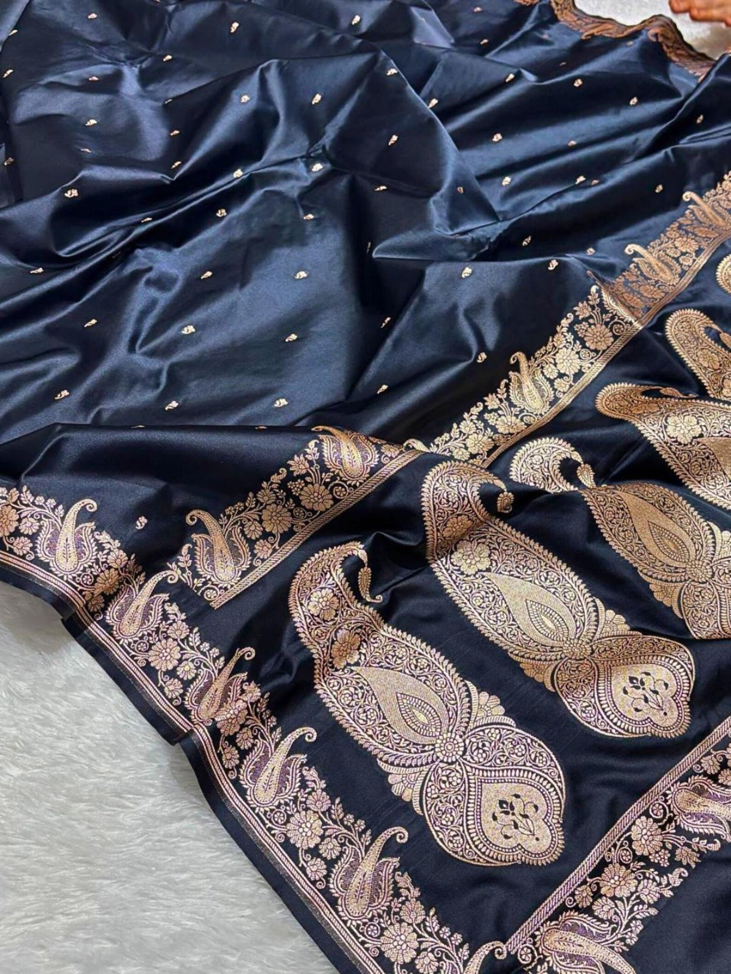 Women's Banarasi Mashru Silk Saree | Zari Woven Border, Festive Wear