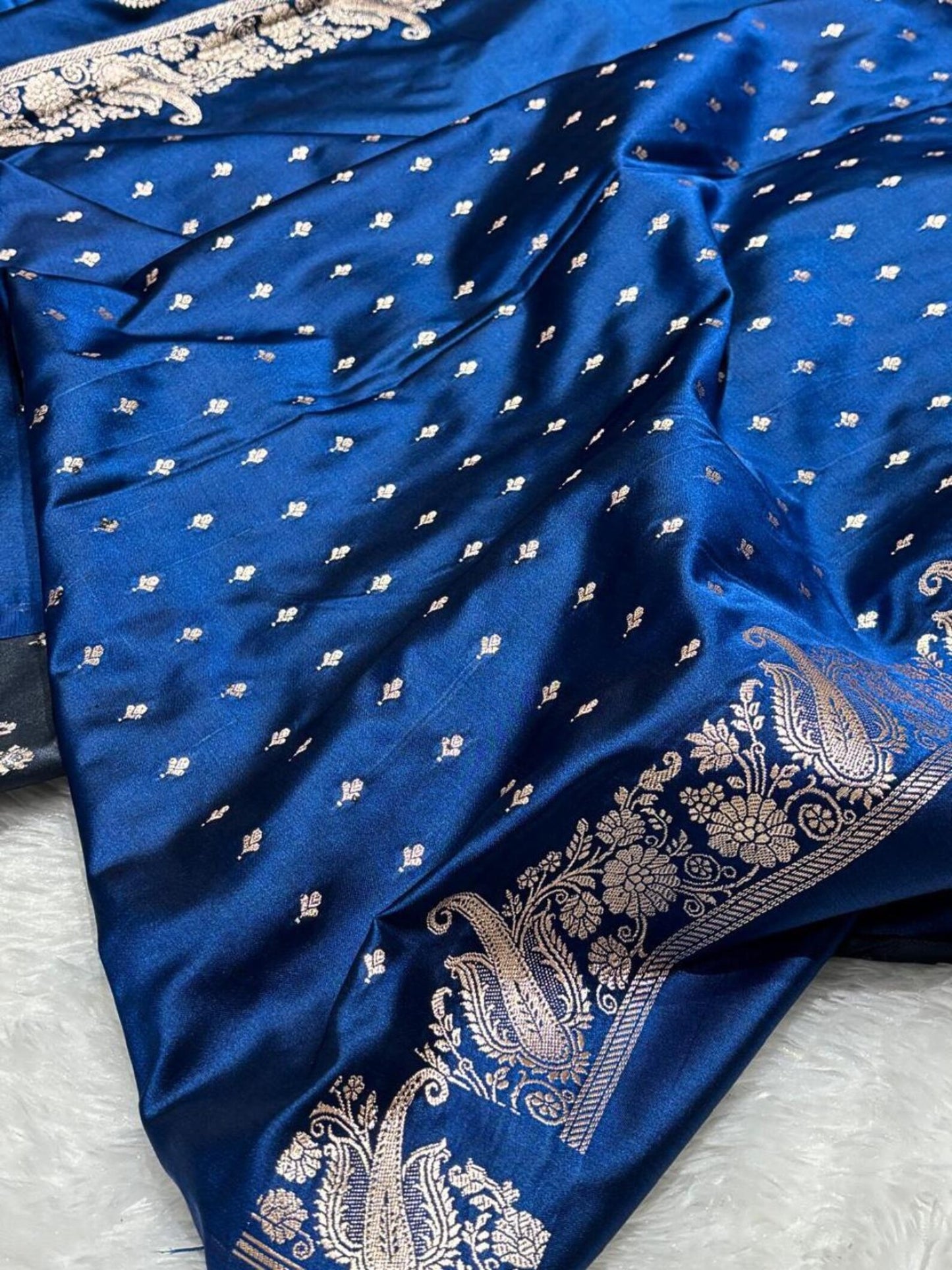 Women's Banarasi Mashru Silk Saree | Zari Woven Border, Festive Wear