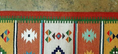 4 Feet X 6 Feet Brown Wool and Cotton Rug / Dhurrie