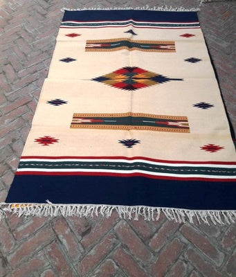 4 Feet x 6 Feet Offwhite 100 % Cotton Rug / Dhurrie   FREE  DELIVERY
