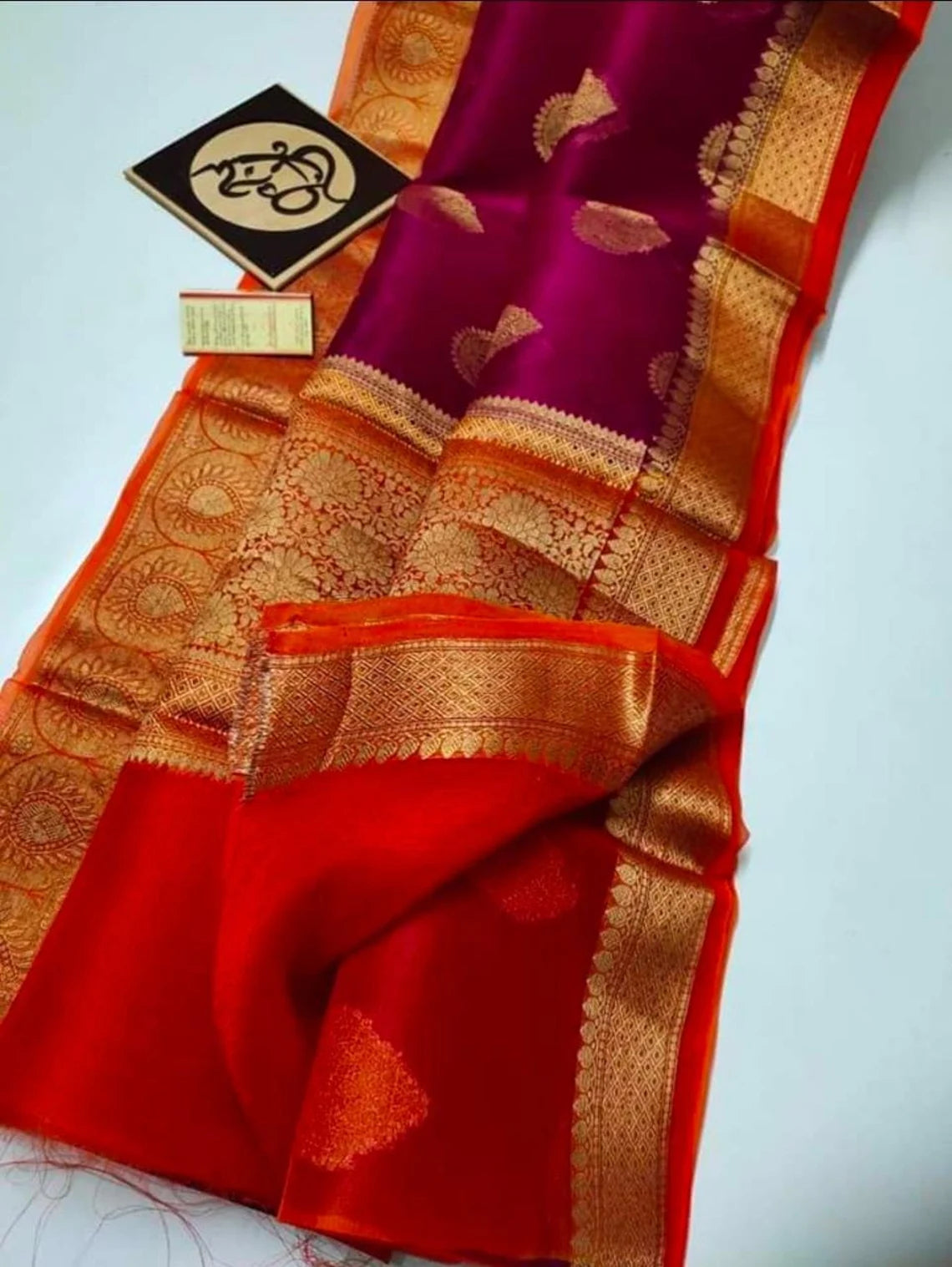 Colors of India Banarsi Silk Organza Handwoven Saree with blouse piece in Black / Maroon Color Combination